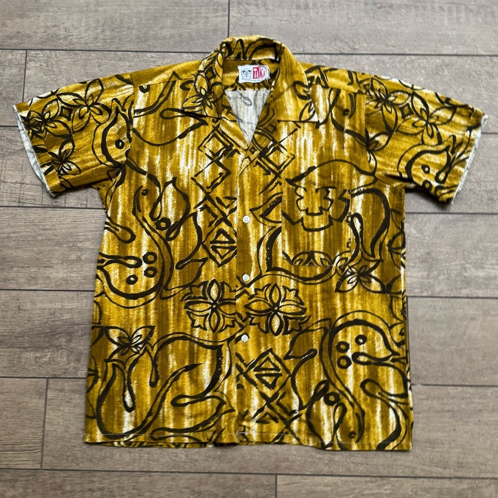 Vintage Tiki Aloha Shirt